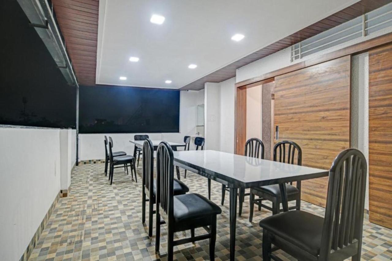 Aceotel Inn Flamingo Indore Eksteriør billede
