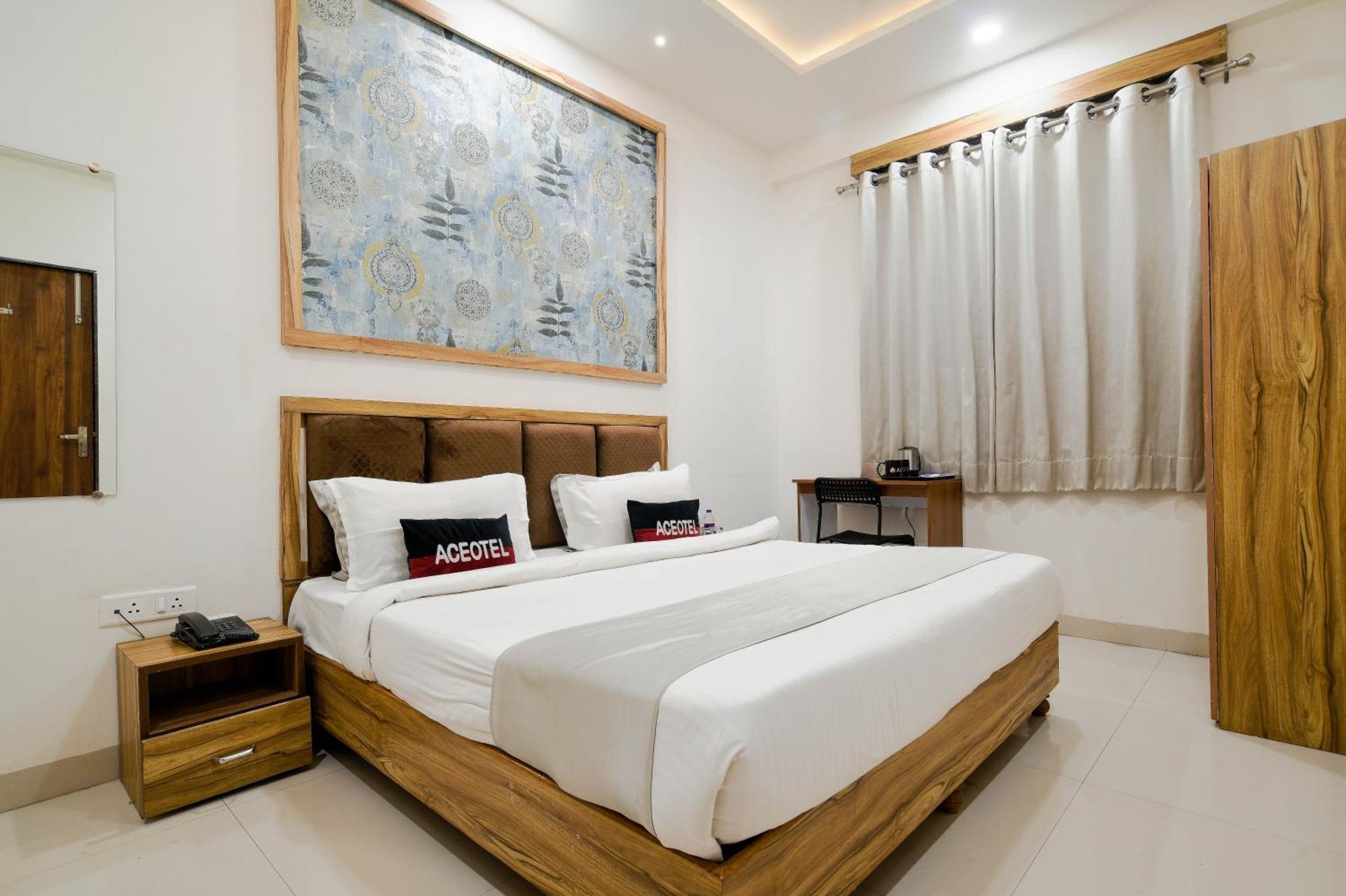 Aceotel Inn Flamingo Indore Eksteriør billede