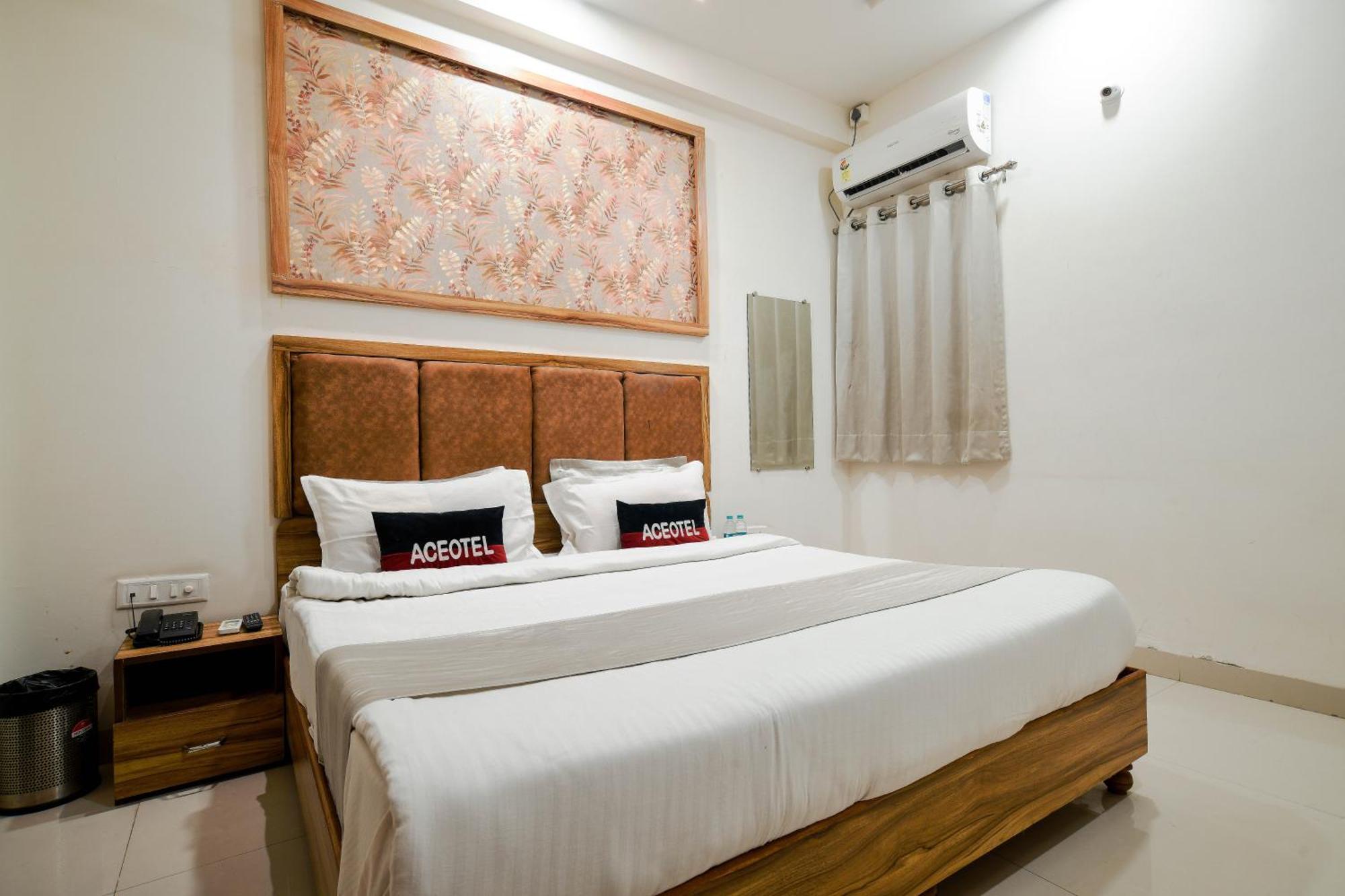 Aceotel Inn Flamingo Indore Eksteriør billede