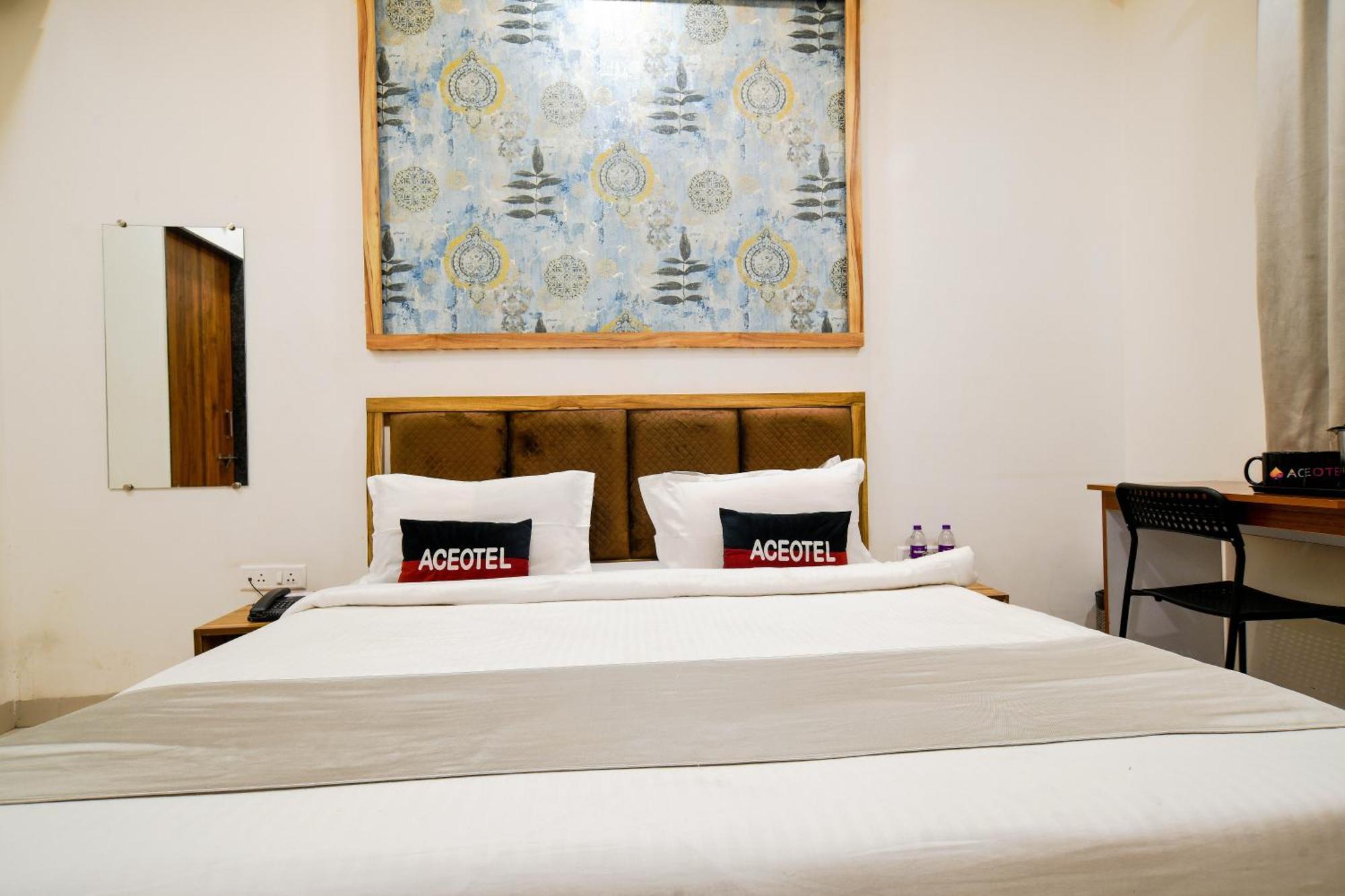 Aceotel Inn Flamingo Indore Eksteriør billede